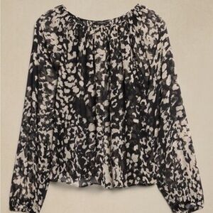 NWT Banana Republic Chiffon Animal Print Blouse